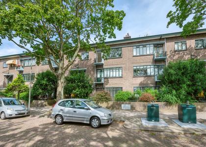 Van Hogendorpstraat 75