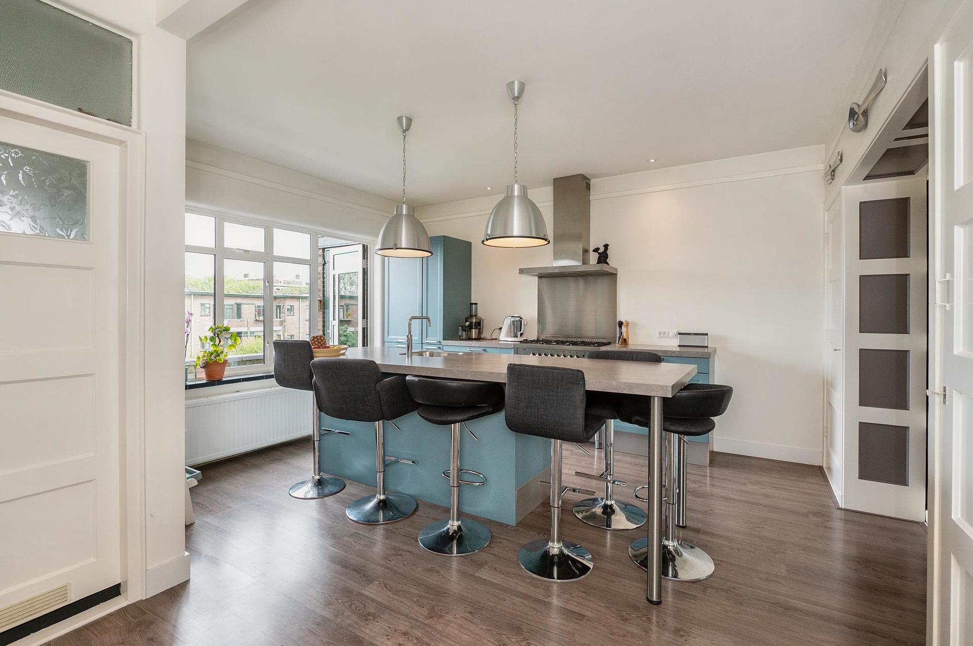 Van Hogendorpstraat 75