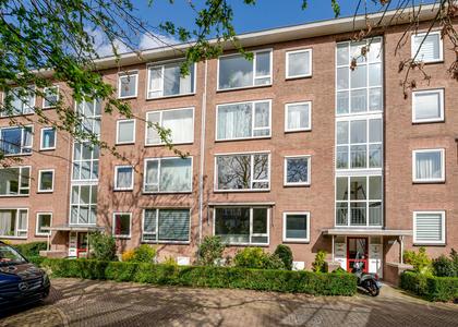 Dr N. Adrianistraat 35