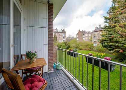 Dr N. Adrianistraat 35